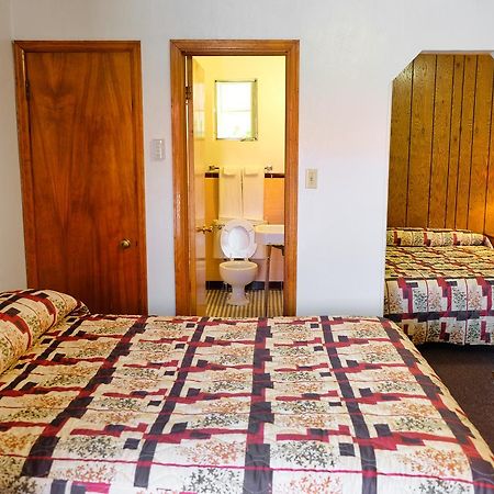 Stagecoach Motel Colorado Springs Exterior foto